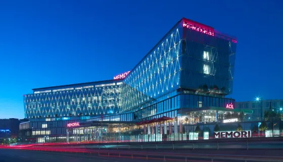 Facade of İstanbul Memorial hospital
